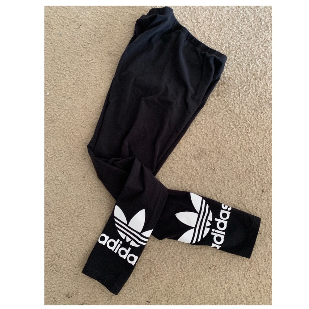 Black Adidas leggings